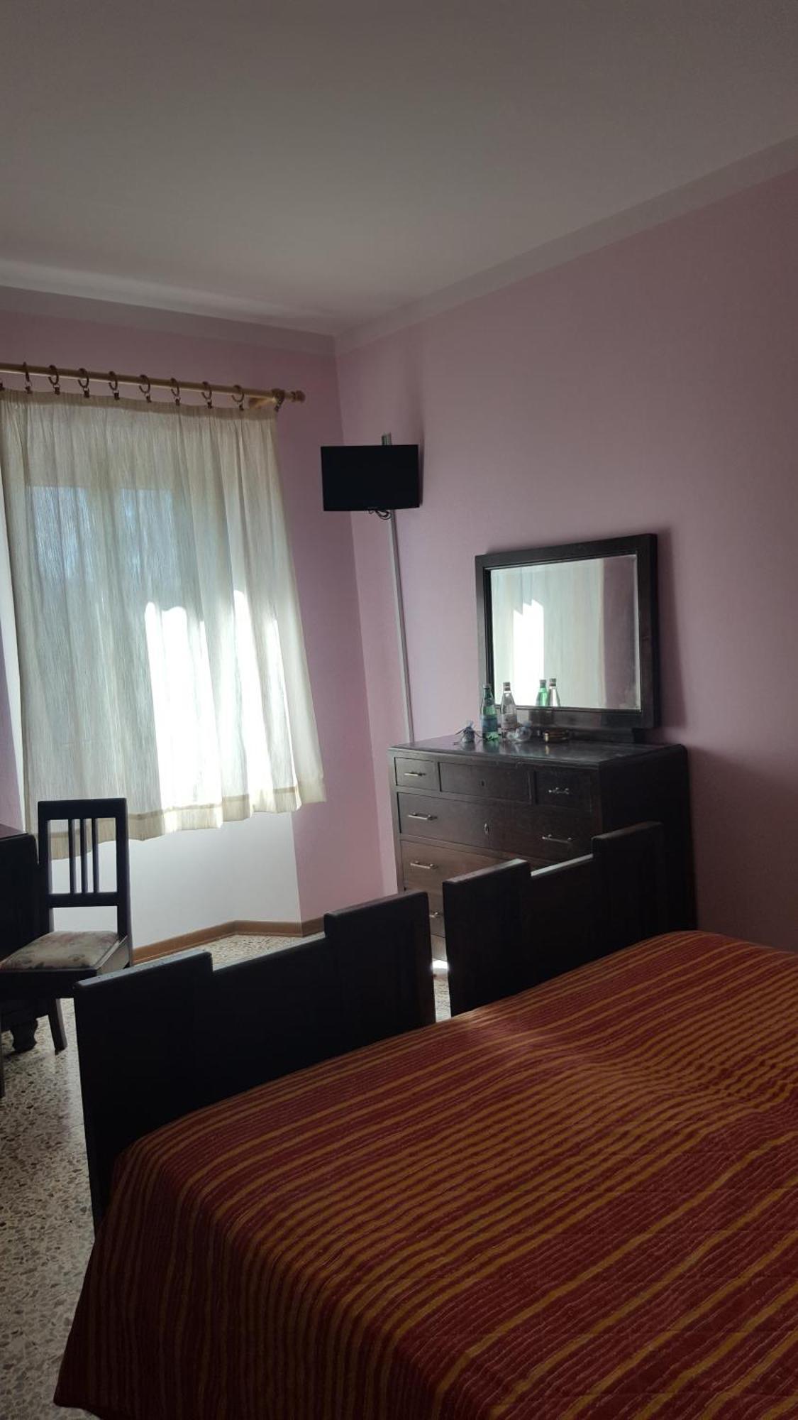 Albergo Ristorante Gualtieri 巴贝里诺·迪·穆杰罗 客房 照片